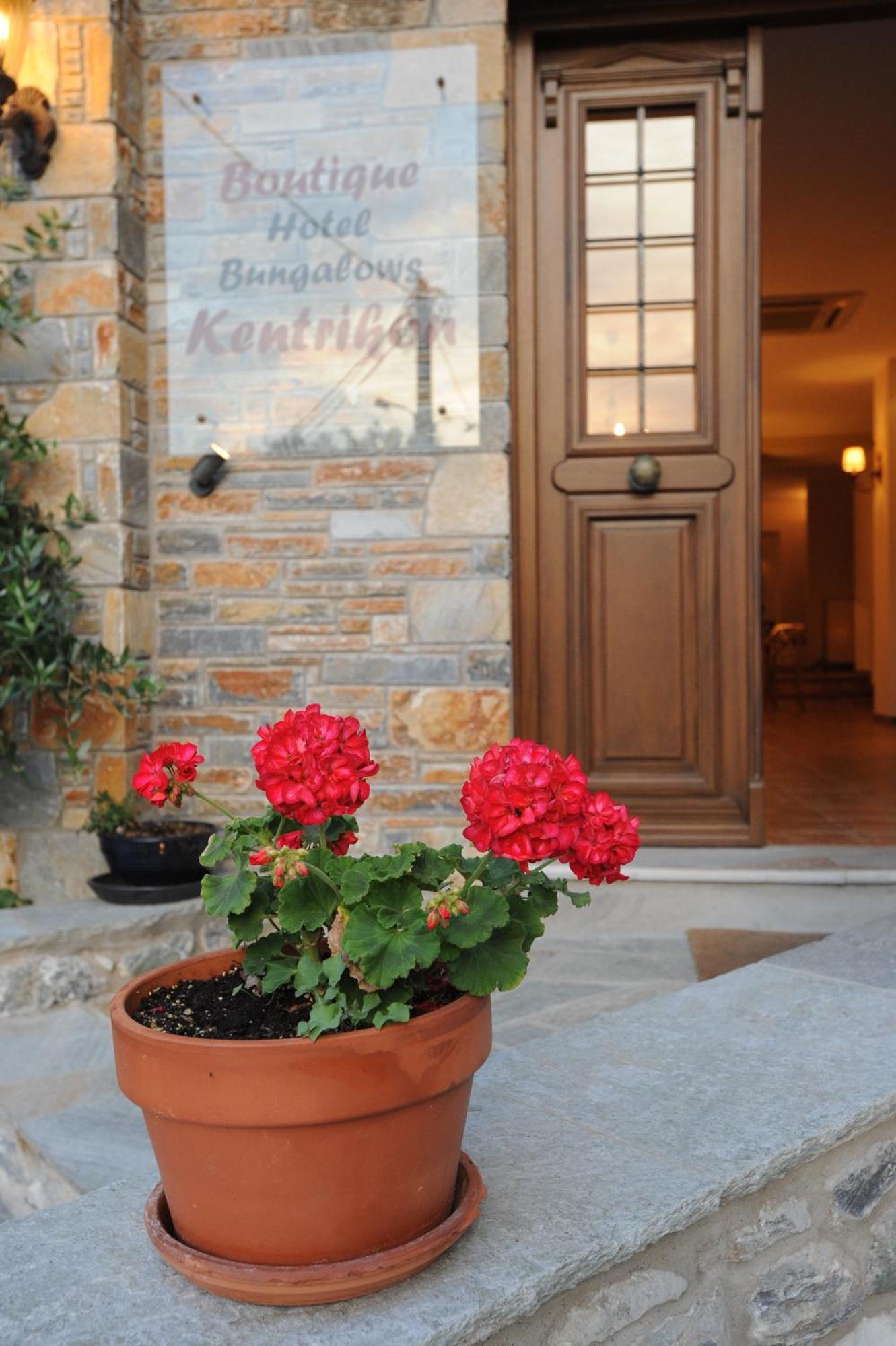 Boutique Hotel Kentrikon & Bungalows Agios Ioannis  المظهر الخارجي الصورة
