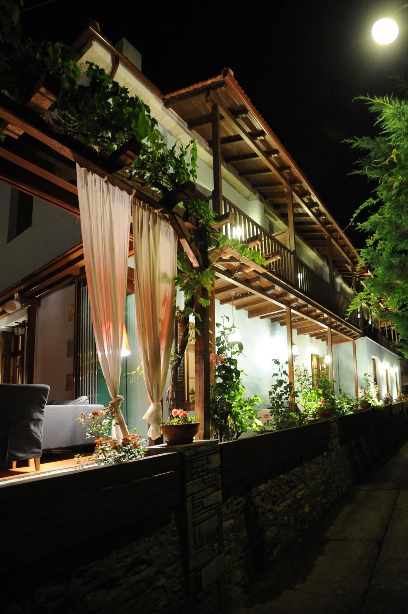 Boutique Hotel Kentrikon & Bungalows Agios Ioannis  المظهر الخارجي الصورة